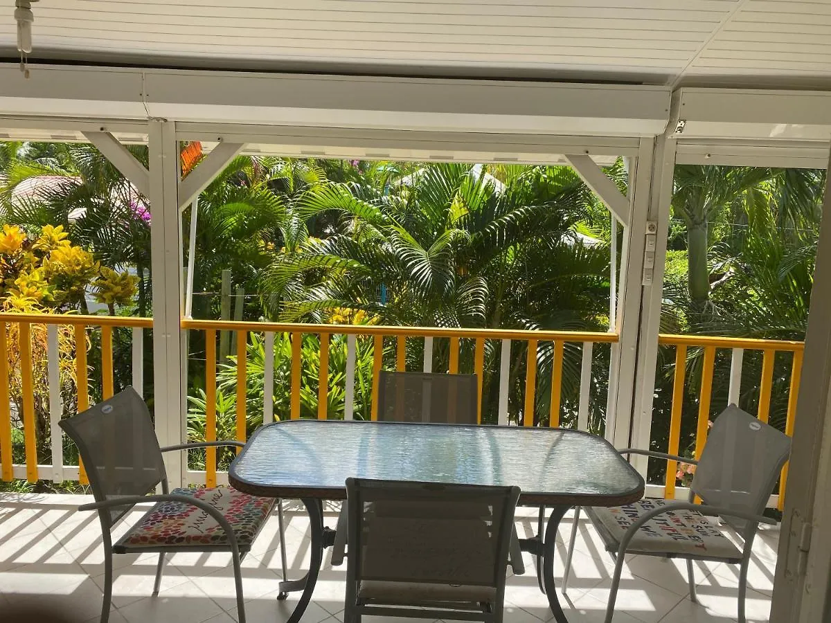 Bungalow Belfond Plage Pointe Marin Sainte-Anne 0*,  Martinique